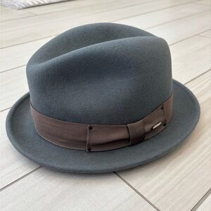 Men’s Bailey of Hollywood Tino LiteFelt blue Fedora in medium
